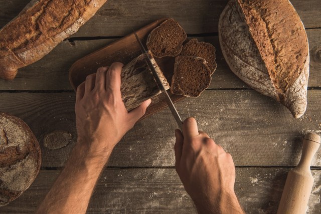 Самогон из хлеба (без дрожжей, солода, сахара) – рецепт браги